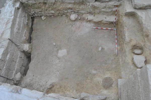 Detalle de una habitación (vivienda siglo XII-XIII)